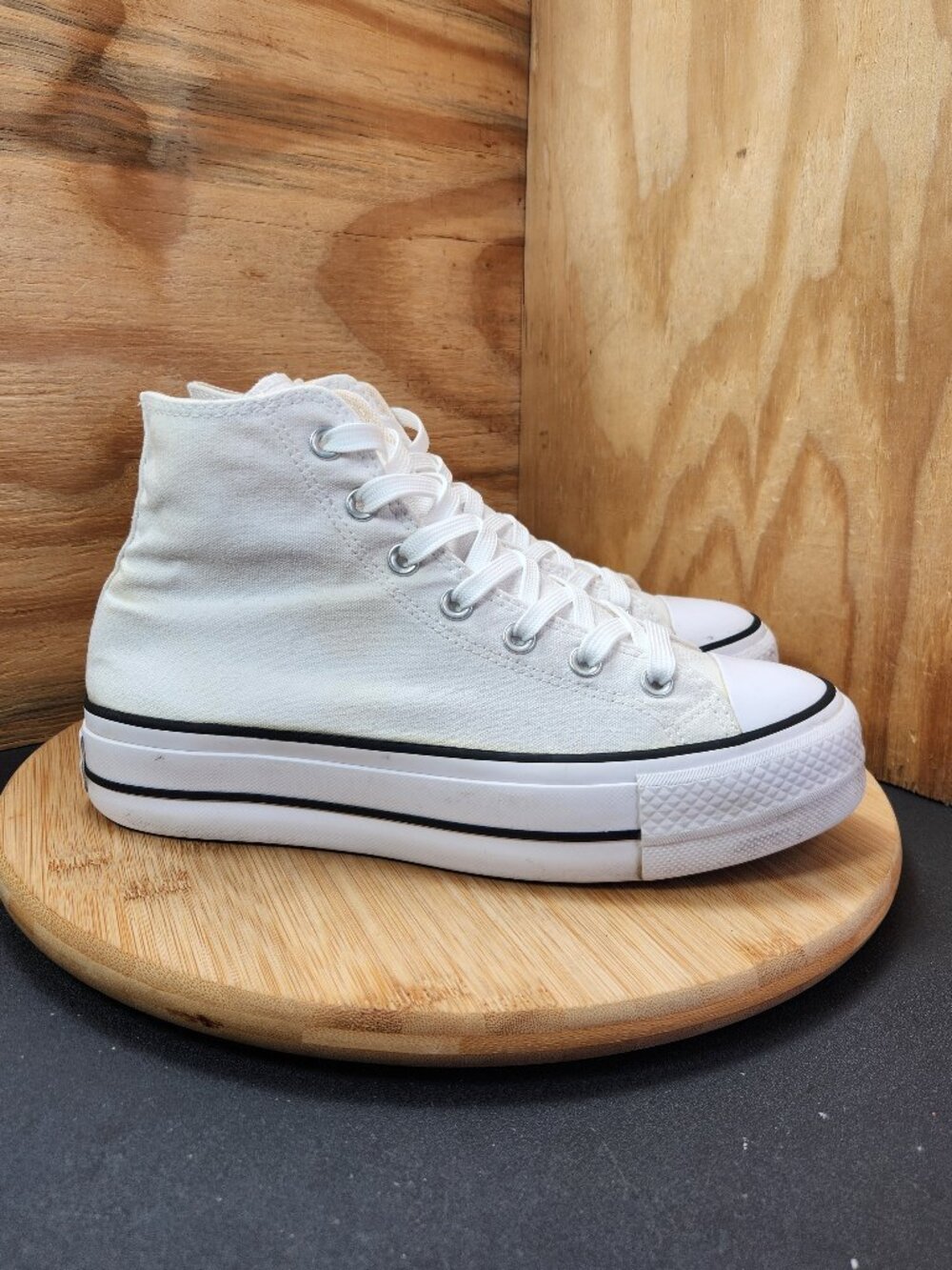 Converse Chuck Taylor All Star Womens White Canvas Lift Platform Shoes Size 8.5